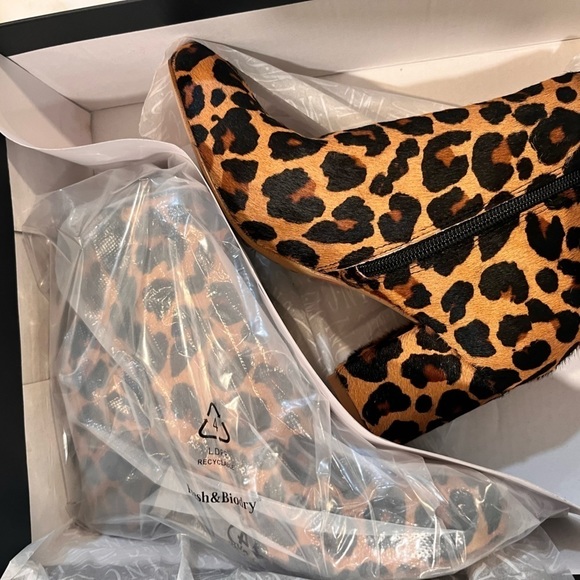 Inc International Concepts Floriann Block Heel Bootie Dark Leopard - Picture 8 of 10